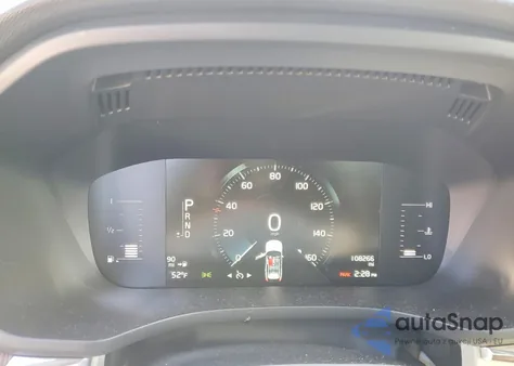 2019 Volvo Xc60 T5 z USA, uszkodzony, nr VIN LYV102RK7KB184587